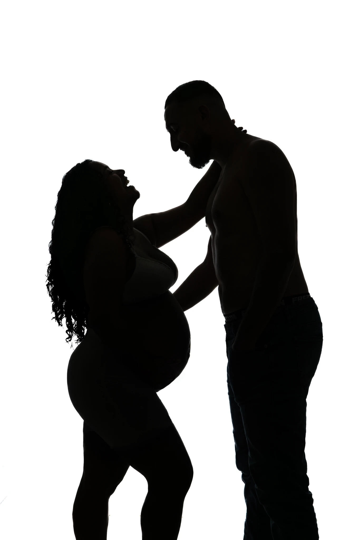Photo de grossesse en studio.jpg Photo de grossesse en studio.jpg